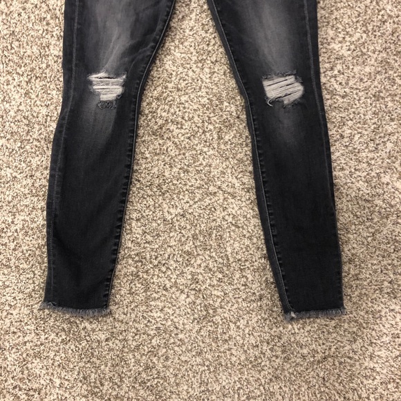 7 for All Mankind dark grey gwenevere ankle. - Picture 4 of 6